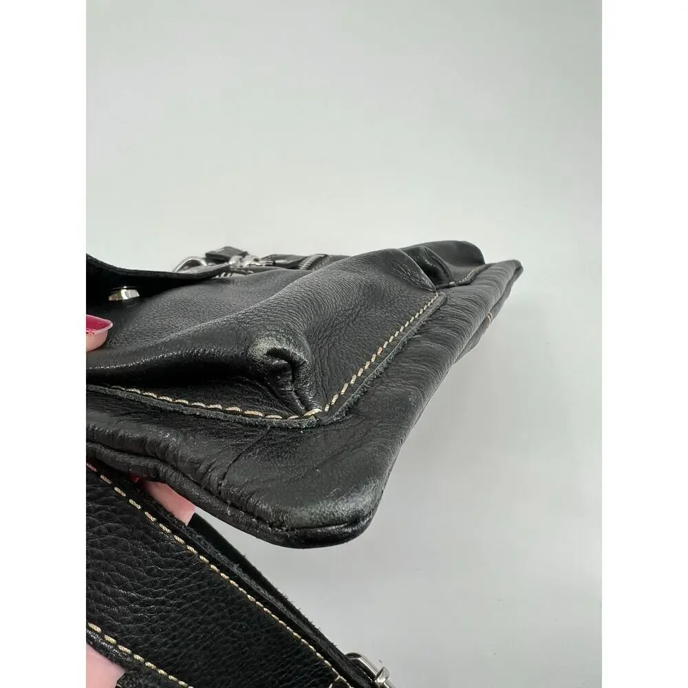Fossil Sutter crossbody Black pebbled soft leather Silver metalware key details